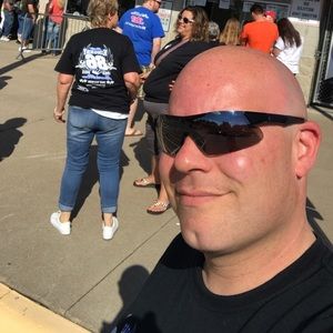 Meet your Posher, Phil